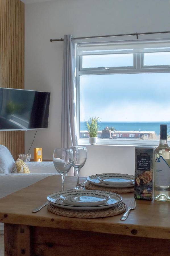 Bed& Boujee With Sea Views Apartment Torquay Exterior photo